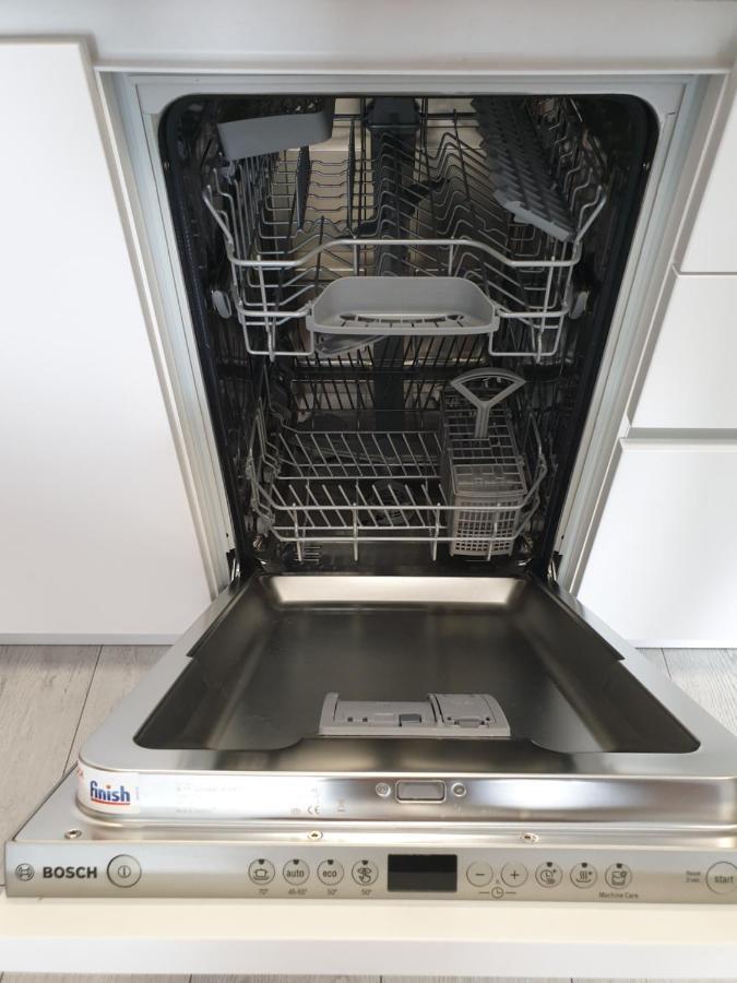 ,Private Apartment, Aircondition, Garage, Hd Tv Pl & De, Wifi, Fully Equipped, Near Beach Kolobrzeg Exterior photo