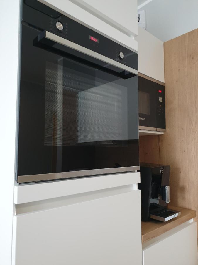 ,Private Apartment, Aircondition, Garage, Hd Tv Pl & De, Wifi, Fully Equipped, Near Beach Kolobrzeg Exterior photo